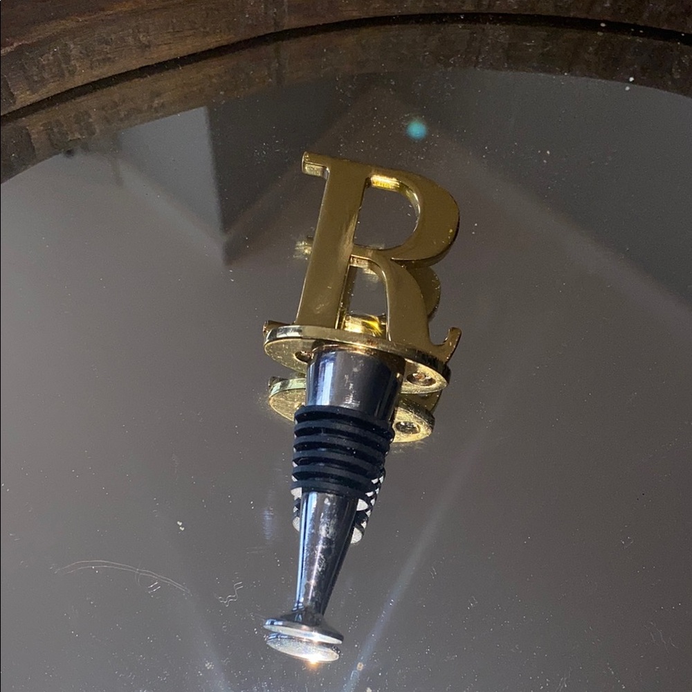 Gold Letter R Wine Bottle Stopper